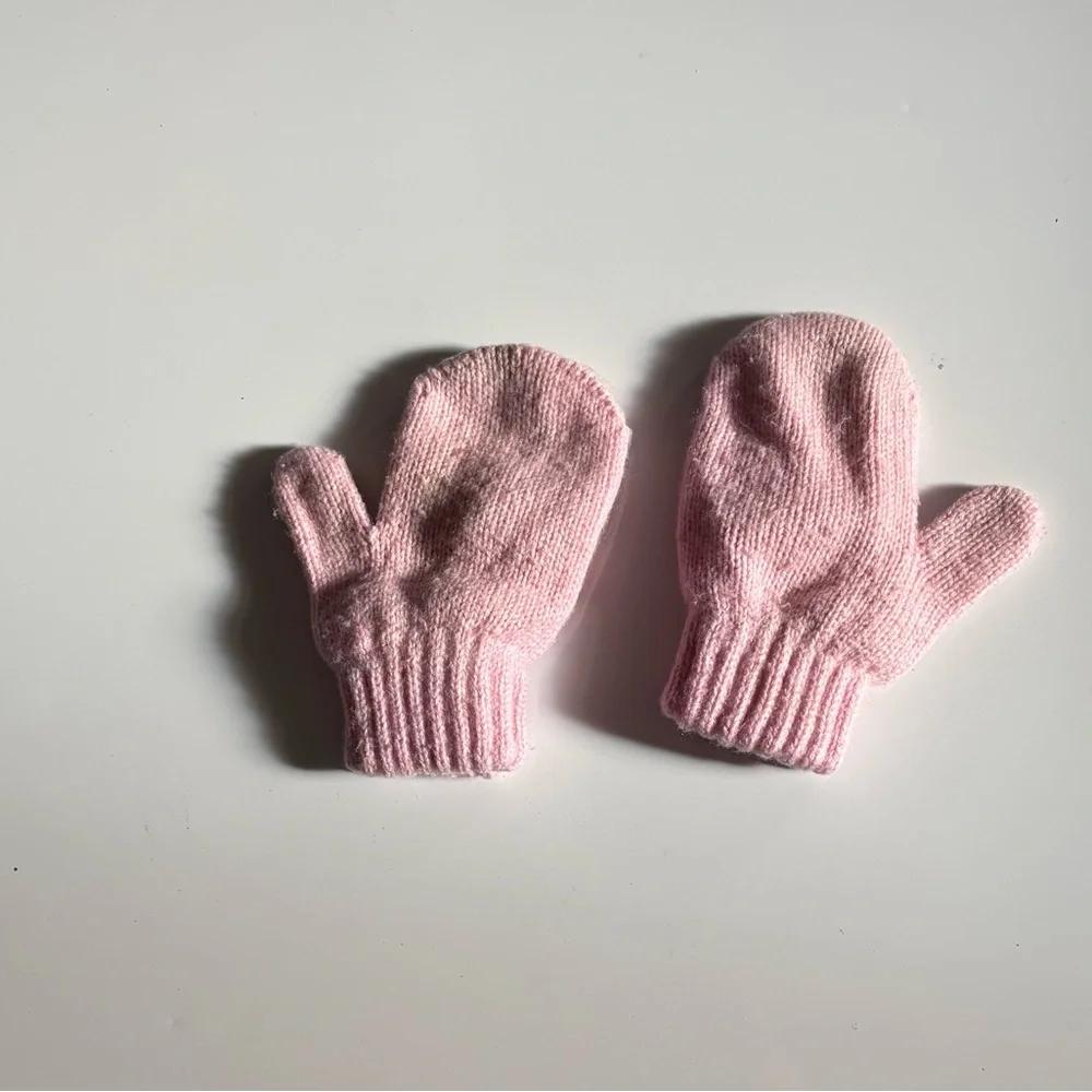 Pink Kids Mittens with Unicorn Detail